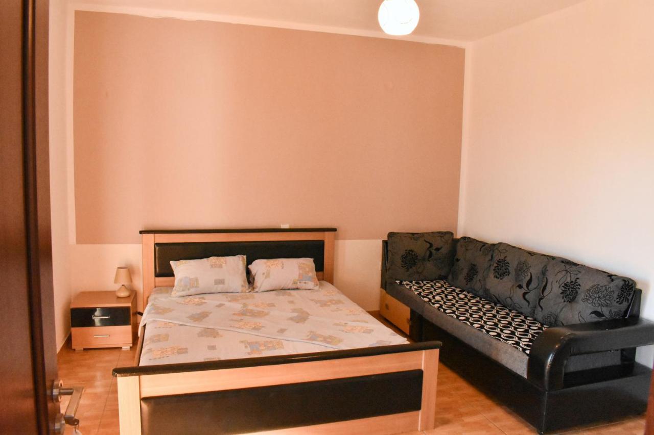 Apartments Murati Ulcinj Bagian luar foto