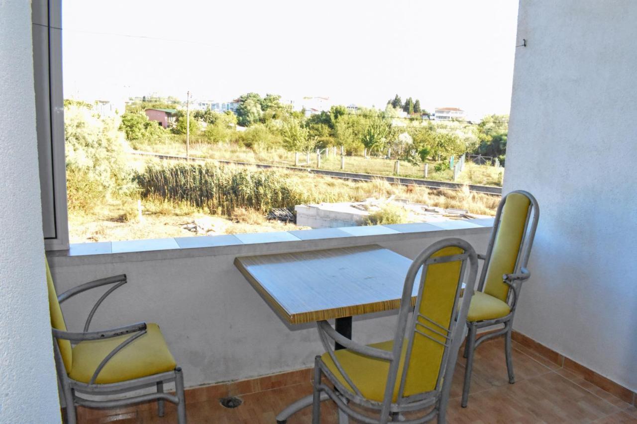 Apartments Murati Ulcinj Bagian luar foto